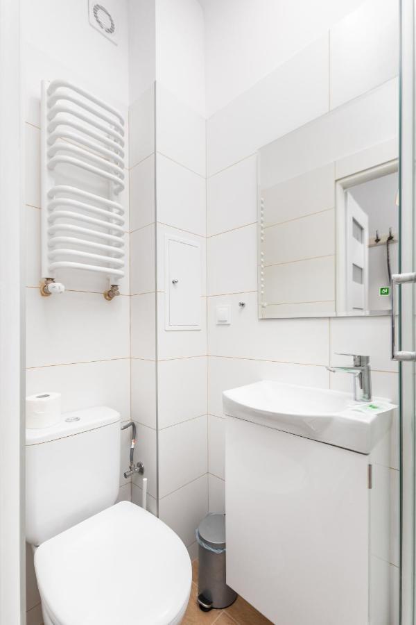 Szymanowskiego 4 By Homeprime Varşovia Exterior foto